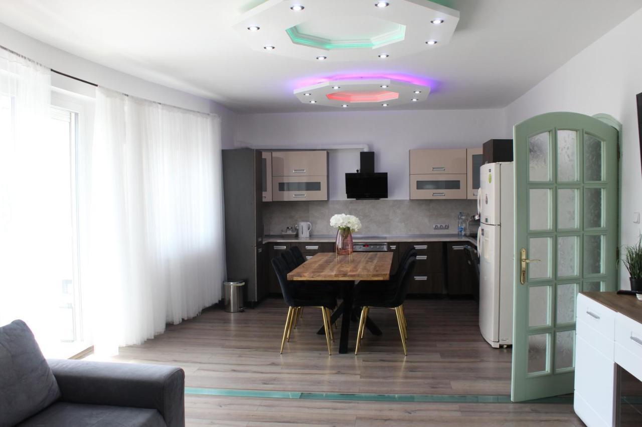 Sunny House Apartman Szeged Exterior foto